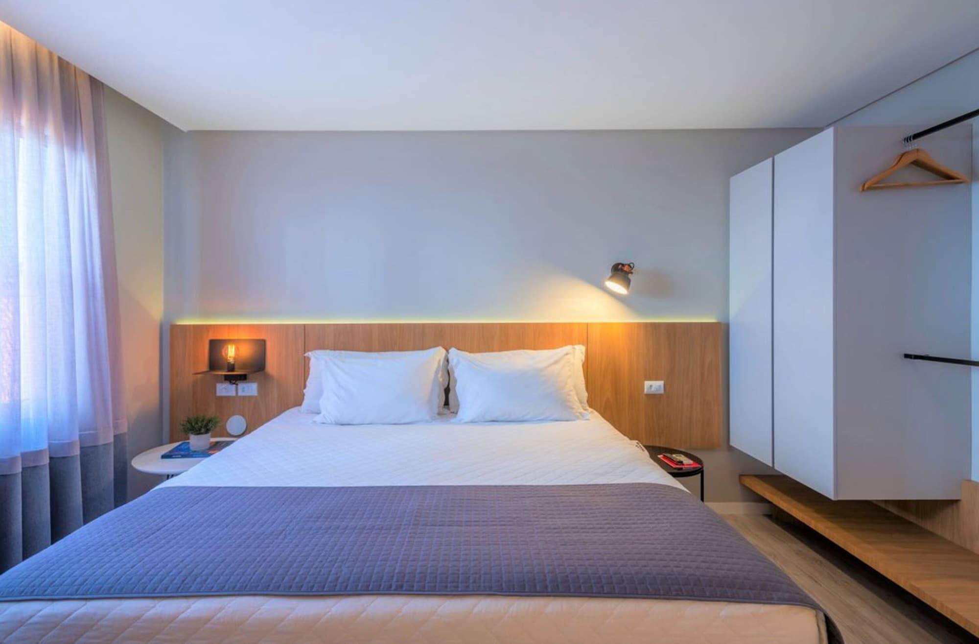 Melo Hotel